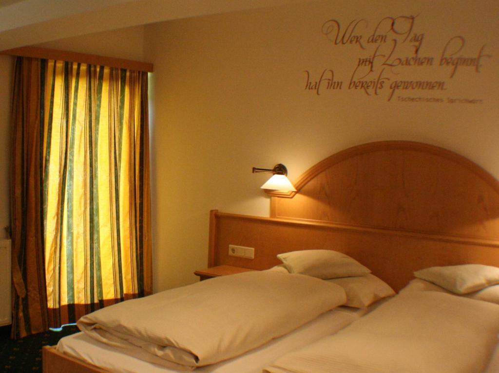 Hotel Garni Laerchenhof Lech am Arlberg Quarto foto