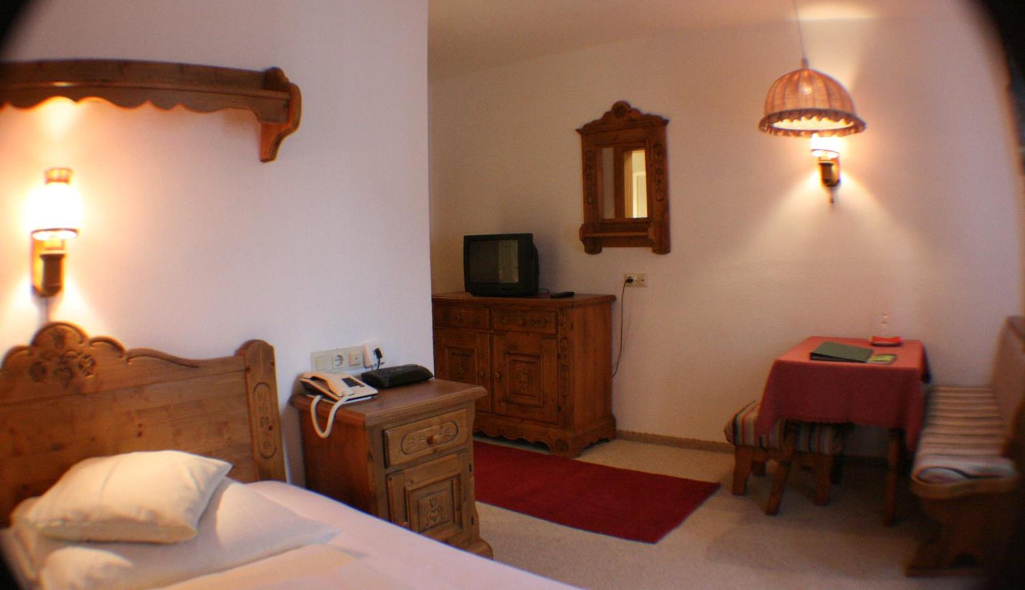 Hotel Garni Laerchenhof Lech am Arlberg Exterior foto